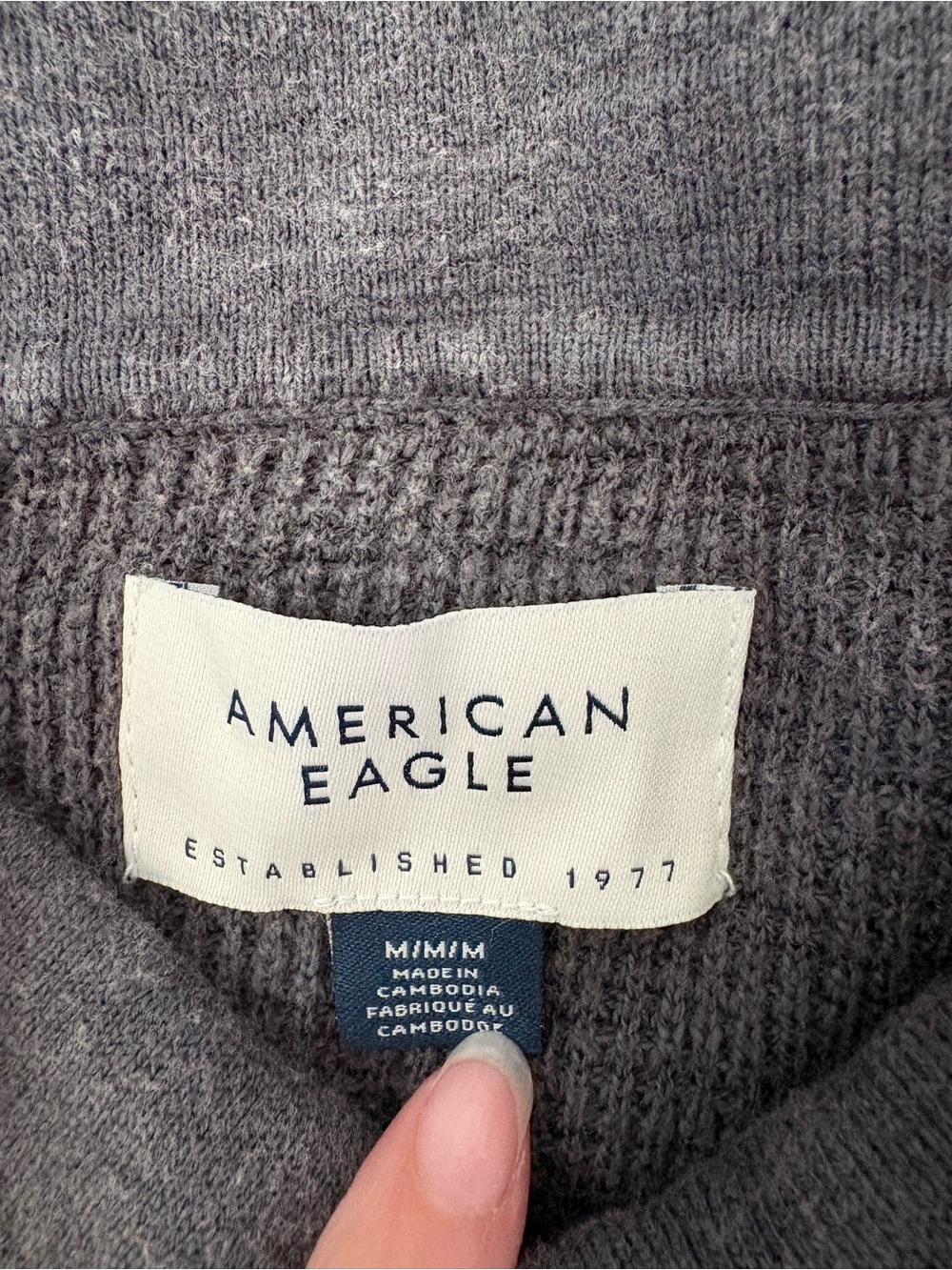 American Eagle Gray Knit Pullover Sweater - Picture 4 of 4